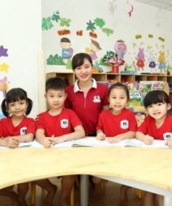 may đồng phục cho các bé thoải mái